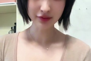 离队肯定不关注快船了吧？哈登女粉丝曾表白登哥：我爱你！🥰